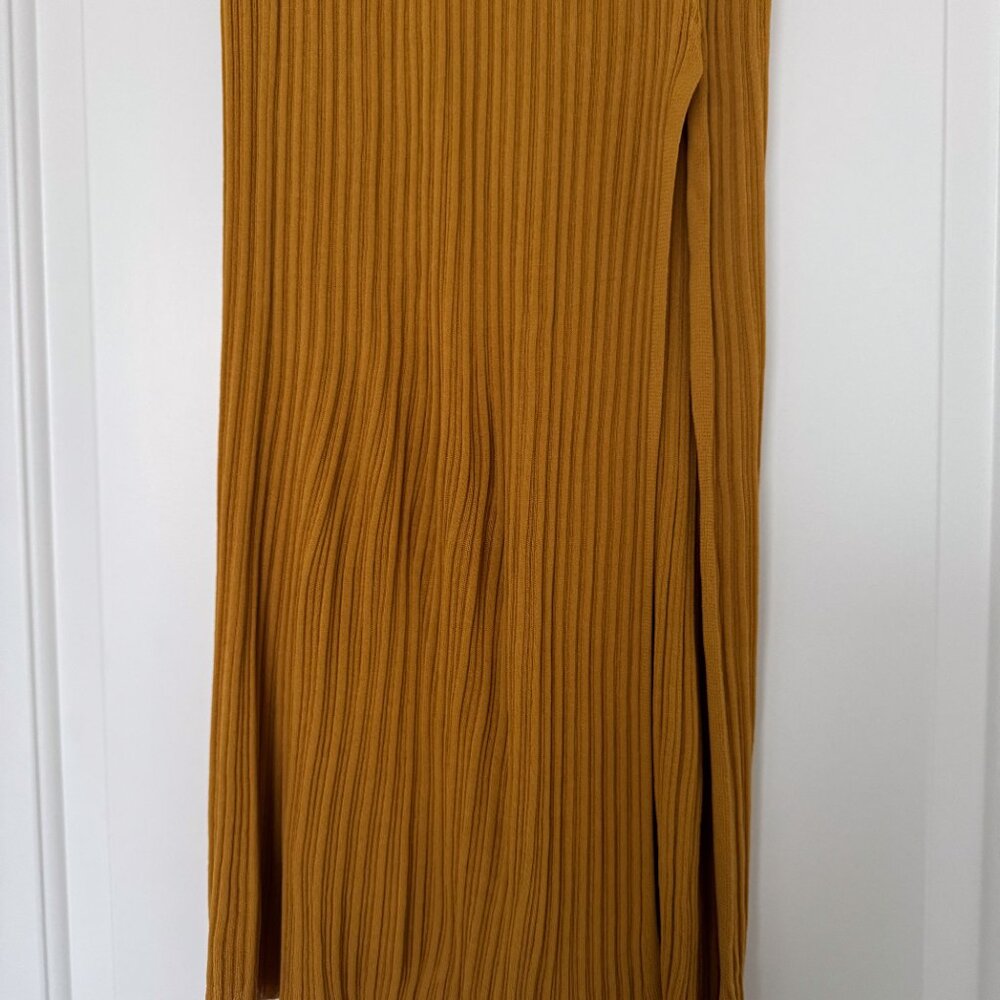 Wilfred Ribbed Skirt - Picture 2 of 2